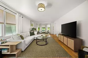 2 Lafayette Dr, Bristol, RI 02809 - Photo 21