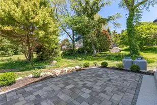 22 Farnsworth Ave, Tiverton, RI 02878 - Photo 47