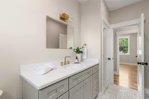 22 Farnsworth Ave, Tiverton, RI 02878 - Photo 35
