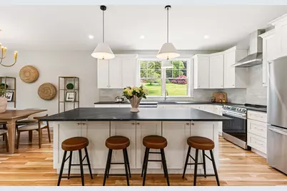 22 Farnsworth Avenue, Tiverton, RI 02878 - Photo 15