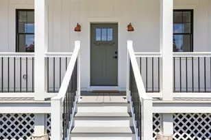 22 Farnsworth Ave, Tiverton, RI 02878 - Photo 3
