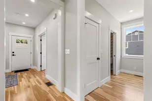 22 Farnsworth Ave, Tiverton, RI 02878 - Photo 21