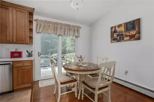40 Red Oak Dr, Coventry, RI 02816 - Photo 7