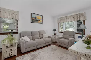 40 Red Oak Dr, Coventry, RI 02816 - Photo 5