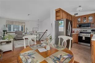 40 Red Oak Dr, Coventry, RI 02816 - Photo 9