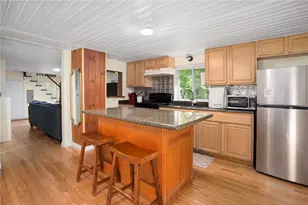 2002 Kingstown Rd, South Kingstown, RI 02879 - Photo 7