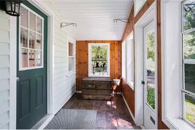 2002 Kingstown Road, South Kingstown, RI 02879 - Photo 17