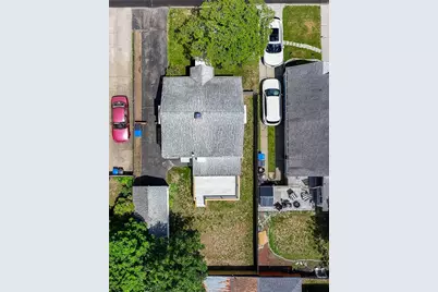 110 Westcott Avenue, Cranston, RI 02910 - Photo 3