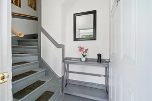 56 Warrington St, Providence, RI 02907 - Photo 17