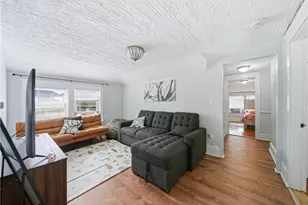 56 Warrington St, Providence, RI 02907 - Photo 33
