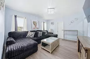 56 Warrington St, Providence, RI 02907 - Photo 7