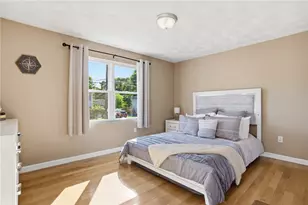 83 Holmes Rd, Warwick, RI 02888 - Photo 7