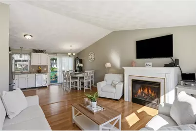 83 Holmes Road, Warwick, RI 02888 - Photo 5