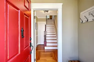 40 Lafayette St, Pawtucket, RI 02860 - Photo 5