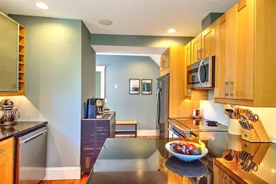 40 Lafayette Street, Pawtucket, RI 02860 - Photo 17