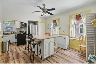172 Massachusetts Avenue, Providence, RI 02905 - Photo 11