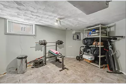 172 Massachusetts Avenue, Providence, RI 02905 - Photo 29