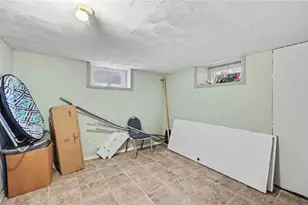 172 Massachusetts Ave, Providence, RI 02905 - Photo 33