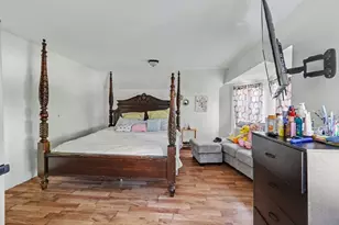 172 Massachusetts Ave, Providence, RI 02905 - Photo 17
