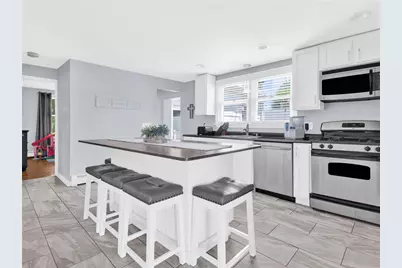 59 N Williams Street, Johnston, RI 02919 - Photo 5