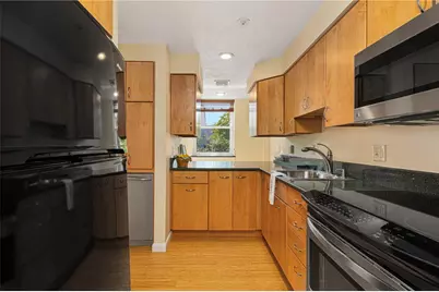 3524 W Shore Road #301, Warwick, RI 02886 - Photo 7
