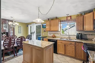 90 Rowley St, Providence, RI 02909 - Photo 19