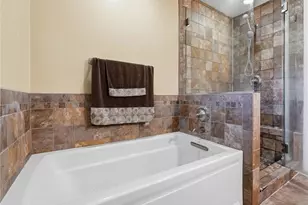 90 Rowley St, Providence, RI 02909 - Photo 29