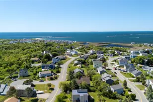 39 White Swan Dr, Narragansett, RI 02882 - Photo 3