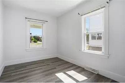 1009 Willett Avenue, East Providence, RI 02915 - Photo 17