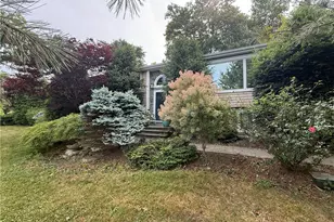 1 Edgewood Ave, Hopkinton, RI 02804 - Photo 3