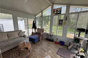 1 Edgewood Ave, Hopkinton, RI 02804 - Photo 7