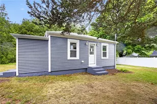 5 Lee's Ln, Glocester, RI 02814 - Photo 41