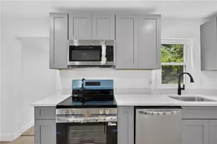 5 Lee's Ln, Glocester, RI 02814 - Photo 5