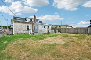 479 Park Ave, Portsmouth, RI 02871 - Photo 29