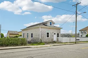 479 Park Ave, Portsmouth, RI 02871 - Photo 9