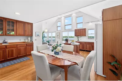 63 Teed Avenue, Barrington, RI 02806 - Photo 7