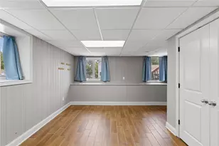 1310 Douglas Ave, North Providence, RI 02904 - Photo 19