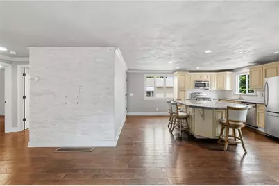 1310 Douglas Avenue, North Providence, RI 02904 - Photo 11