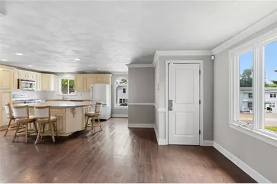 1310 Douglas Avenue, North Providence, RI 02904 - Photo 9