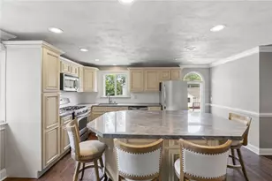 1310 Douglas Ave, North Providence, RI 02904 - Photo 5