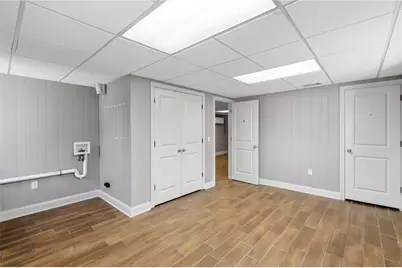 1310 Douglas Avenue, North Providence, RI 02904 - Photo 13
