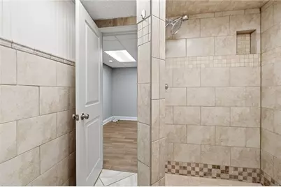 1310 Douglas Avenue, North Providence, RI 02904 - Photo 21