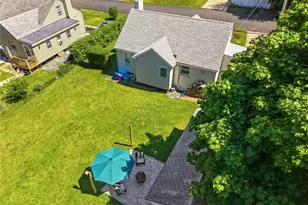 169 Cady Ave, Warwick, RI 02889 - Photo 3