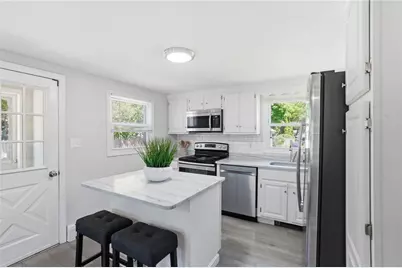169 Cady Avenue, Warwick, RI 02889 - Photo 9