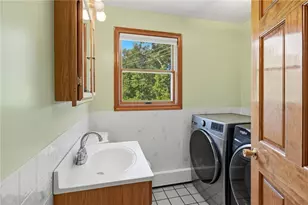 655 Saugatucket Rd, South Kingstown, RI 02879 - Photo 19