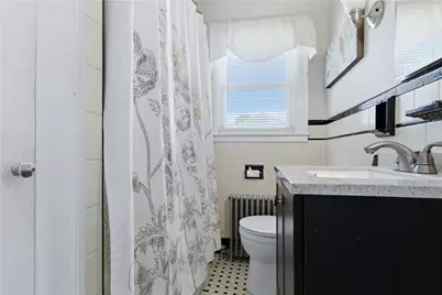101 Hazard Avenue, East Providence, RI 02914 - Photo 15