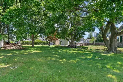 101 Hazard Avenue, East Providence, RI 02914 - Photo 21