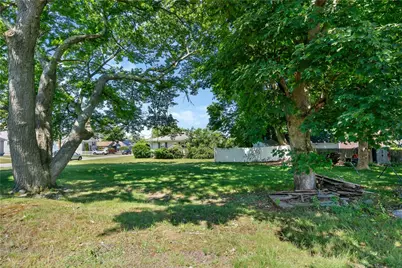 101 Hazard Avenue, East Providence, RI 02914 - Photo 23