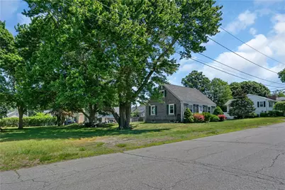 101 Hazard Avenue, East Providence, RI 02914 - Photo 19