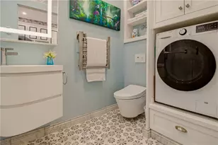 249 Hope St, Bristol, RI 02809 - Photo 23